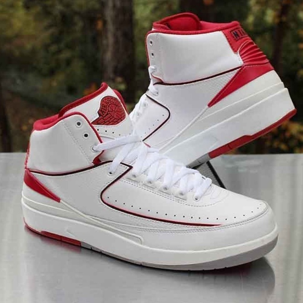 Air Jordan 2S Varsity Red